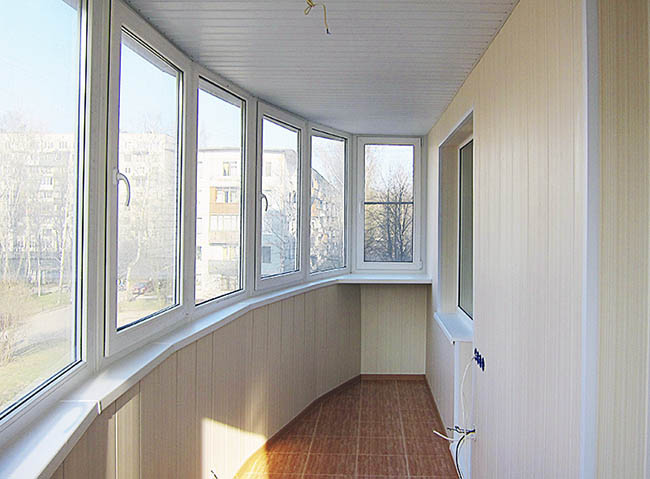 Замена холодного остекления на балконе на теплое Красноармейск