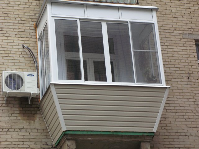 Остекление балконов в хрущевке с выносом по цене от производителя Красноармейск