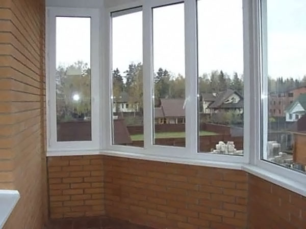 Остекления балкона в частном доме, коттедже и даче Красноармейск